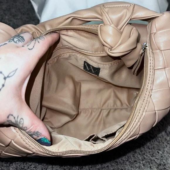 Worthington Woven Faux Leather Medium Hobo Bag Taupe Knotted Handle - Picture 6 of 8